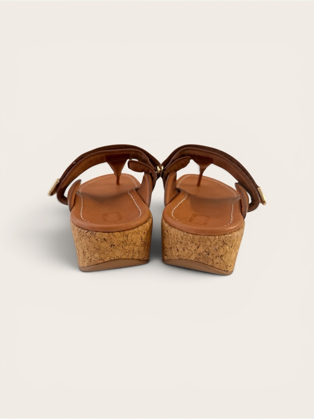 FitFlop Leather Toe Post Sandals – Tan - Picture 2 of 14